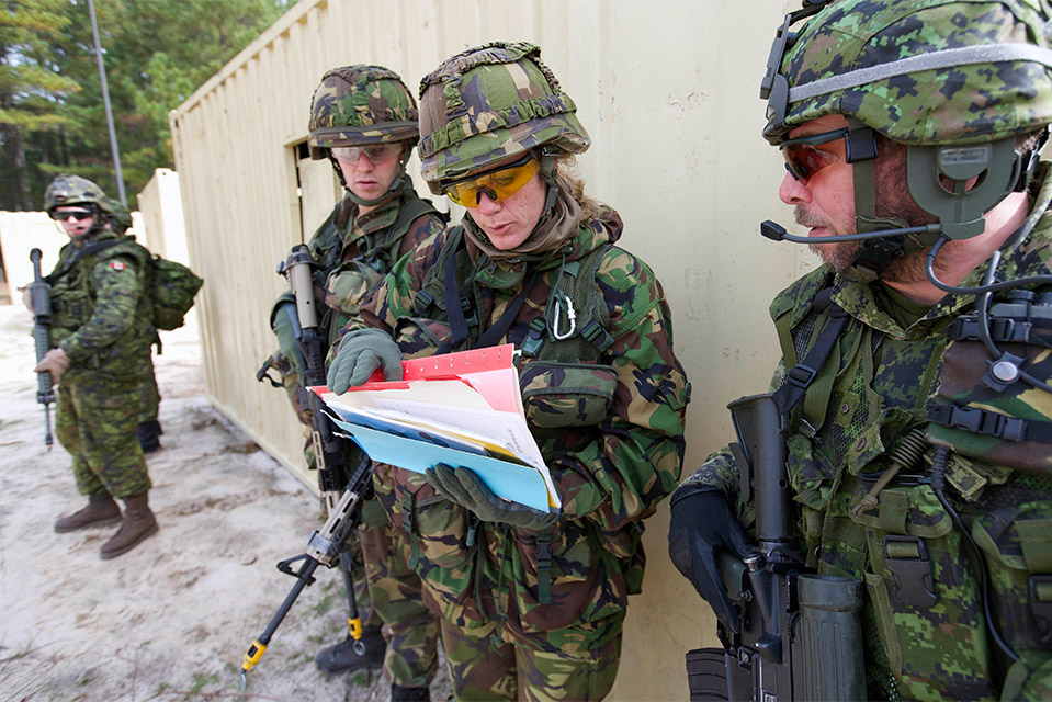 Maritiem multitasken Opereren op de grens van zee en land