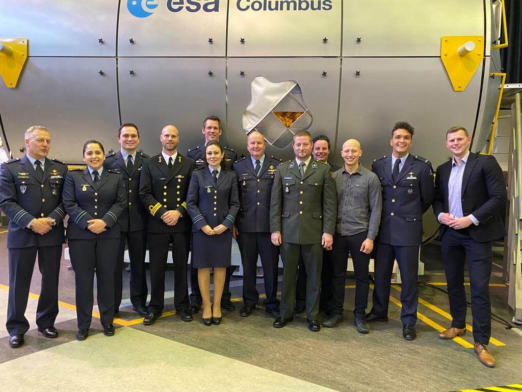 Foto van majoor Scott met collega’s