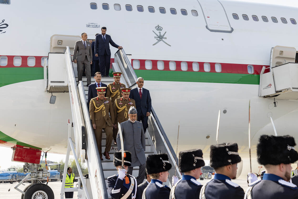 Aankomst sultan Oman Schiphol.