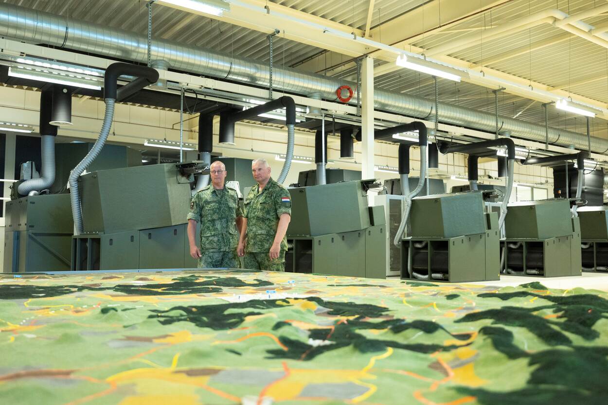 een maquette van het speelveld van Tactis.