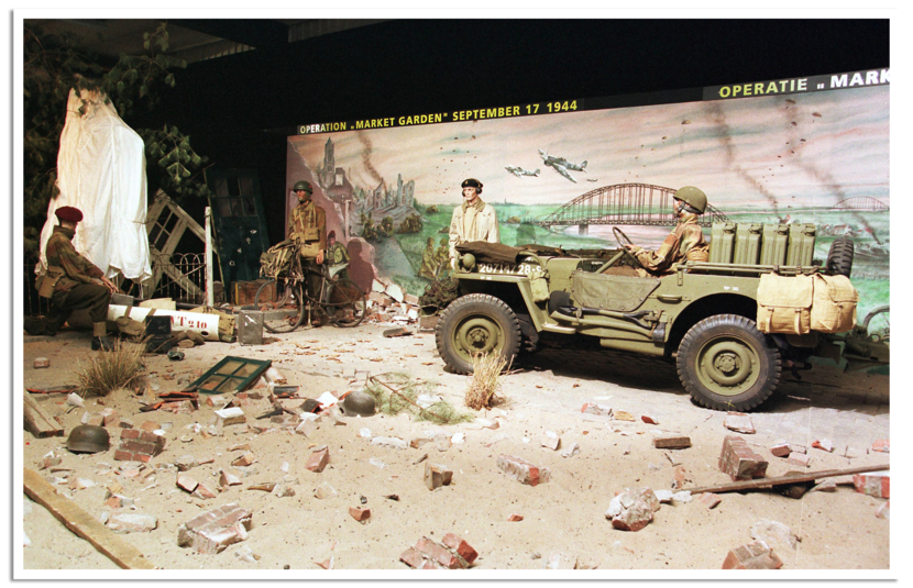 Militaire voertuigen in het voormalig Marshallmuseum in Zwijndrecht.