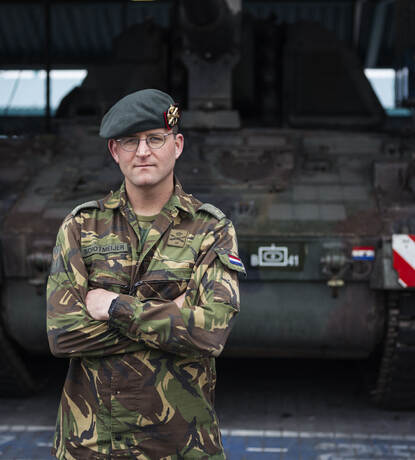 majoor Dennis Schotmeijer, plaatsvervangend projectleider Versterken Vuursteun