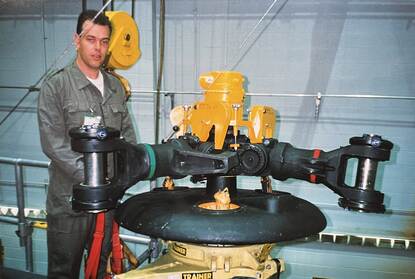 Arthur tijdens de vakopleiding op de Chinook in Philadelphia. Foto’s: uit collectie Arthur